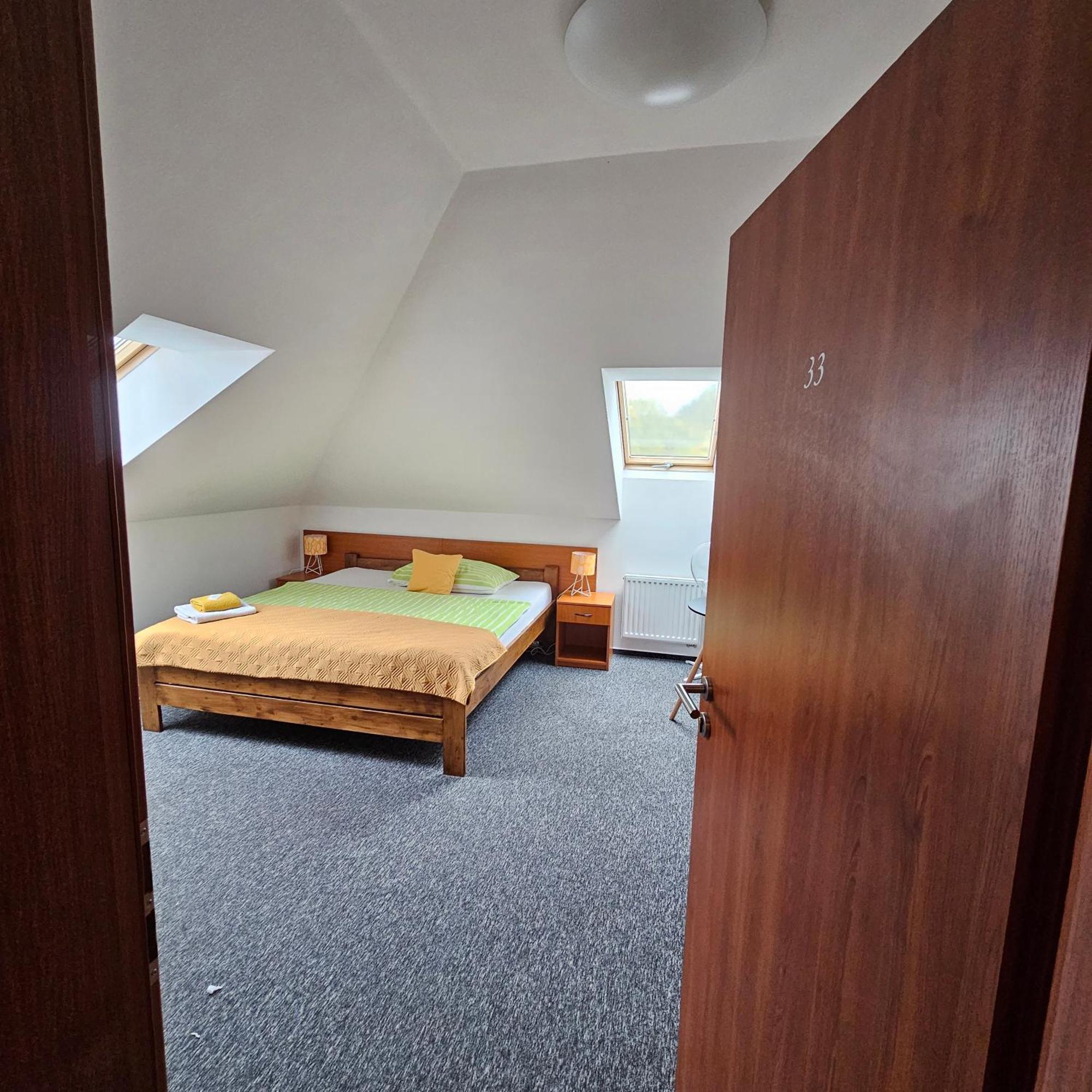 A Restaurace Simanda Guest house 3*